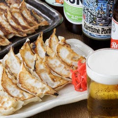 餃子・海鮮酒場 酒バク