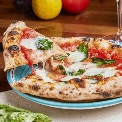 Pizzeria Bakka M’unica （ピッツェリア バッカ ムニカ） 