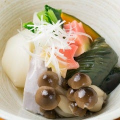 お肉やお魚を一切使用しない、豆腐・野菜中心のコースもご用意。