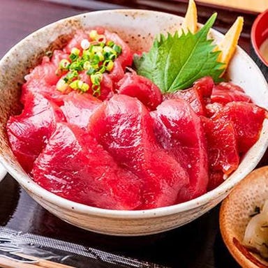 魚の北辰 エミテラス所沢店_店内限定"すきみ"と"漬け"のまぐろ丼