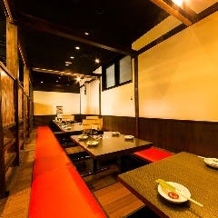 広々とした店内でごゆっくりお楽しみください