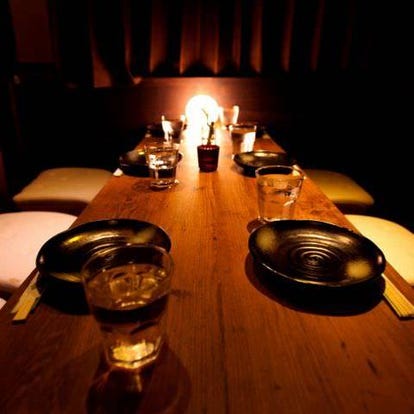 ゆったり個室 東京駅 八重洲 の居酒屋でおすすめ 人気の完全個室 ソファー席など ぐるなび