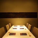 【テーブル個室】全５部屋　2名様～最大12名様までご利用可能