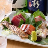 柳橋市場に出向いて厳選した季節の鮮魚をお刺身でご堪能ください