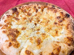 ラクレット&モッツァレラの塩ピザ