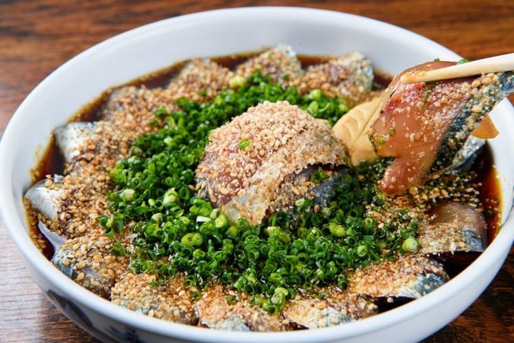 大衆酒場 華の金曜日