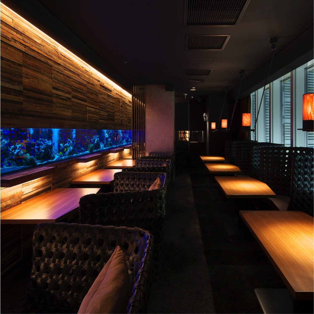 アクアリウムダイニング 新宿ライム 新宿 ダイニングバー ぐるなび