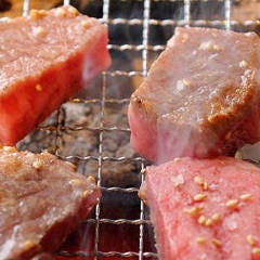 水七輪で焼いたお肉はふっくらジューシー♪本当に美味しいです