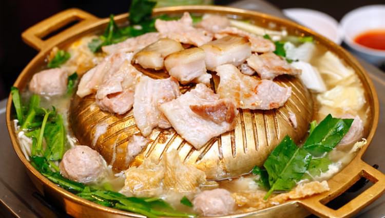 お気にいる ムーガタ鍋とファータイシーズニングパウダーセット タイ式