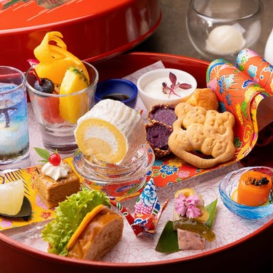 LOUNGE & BAR_「東道盆」に込めたおもてなしの心