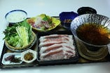 岡山県産　ピーチ豚の出汁しゃぶ鍋