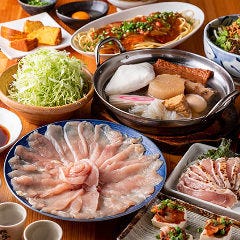 【大人数で宴会】 おでん鍋と地鶏、九州の味覚をコースで堪能