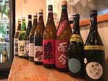 日本酒をはじめ、お飲み物も種類豊富にご用意しております！