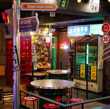 韓国ラーメン居酒屋 肉ポチャ 梅田店  店内の画像
