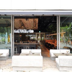 FLOWS GRILL｜BAR 東京ミッドタウン八重洲店