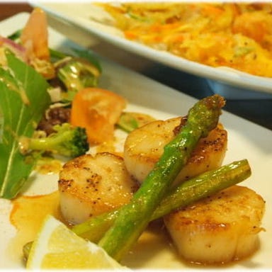 季節料理 に志もと_ホタテ貝柱バター焼きアスパラ添え 