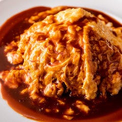 大人気　ふわっとろオムライス（デミグラスソース）