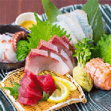 鳥取県大山産がいな鶏や旬の鮮魚など素材にこだわった絶品料理