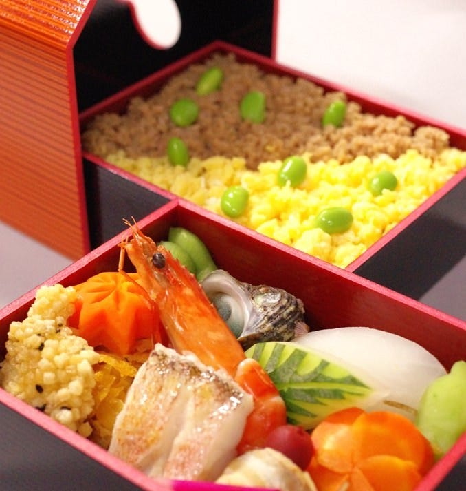 「おもてなし弁当」　4,500円（税込4,860円）