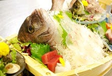 いけすの活魚の舟盛り　5000円(税抜)