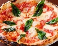肉バル×500円ピザ30種 CONA 新越谷VARIE店