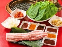 ［赤から鍋と焼肉］赤から 上野アメ横店の画像