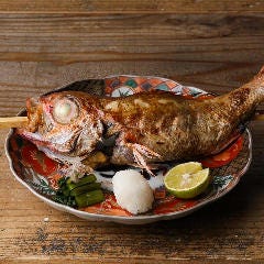 食堂 蝮