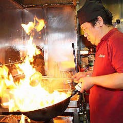 うれしいオーダー式食べ放題!アツアツ出来立て中華を思う存分♪