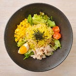 札幌発祥！絶品！ラーメンサラダ！