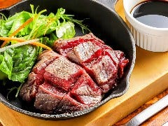 《荻窪店限定》極厚！馬ヒレ生ステーキ