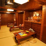 沖縄の雰囲気◎
気軽に使える個室を完備！