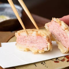 天麩羅は銅鍋で一品ずつ揚げ、できたてをご提供いたします