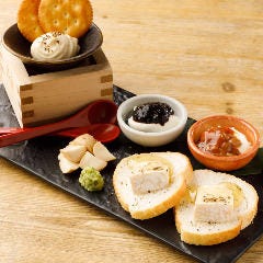 日本酒原価酒蔵 上野御徒町店 メニュー：逸品/チーズ/味噌 - 楽天ぐるなび