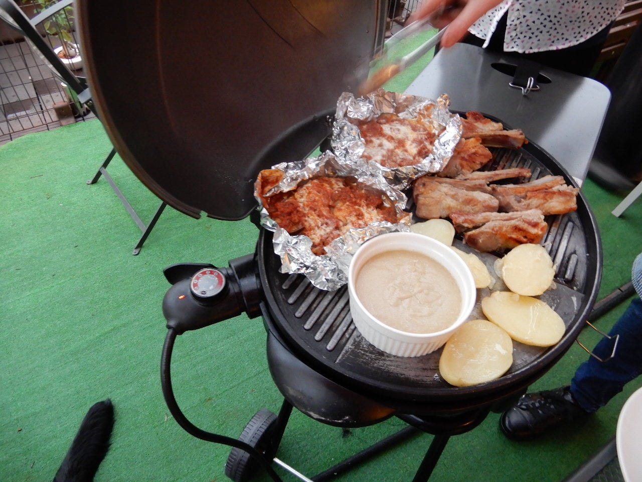 アンディカフェ 二子玉川店 コース 手ぶらｂｂｑ 2 600円コース 牛肉3種盛り 古白鶏のトマホークステーキ ぐるなび