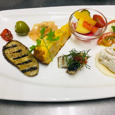 本格イタリアン リトルキャット_季節の食材を使った、前菜5種盛り合わせ(1人前)