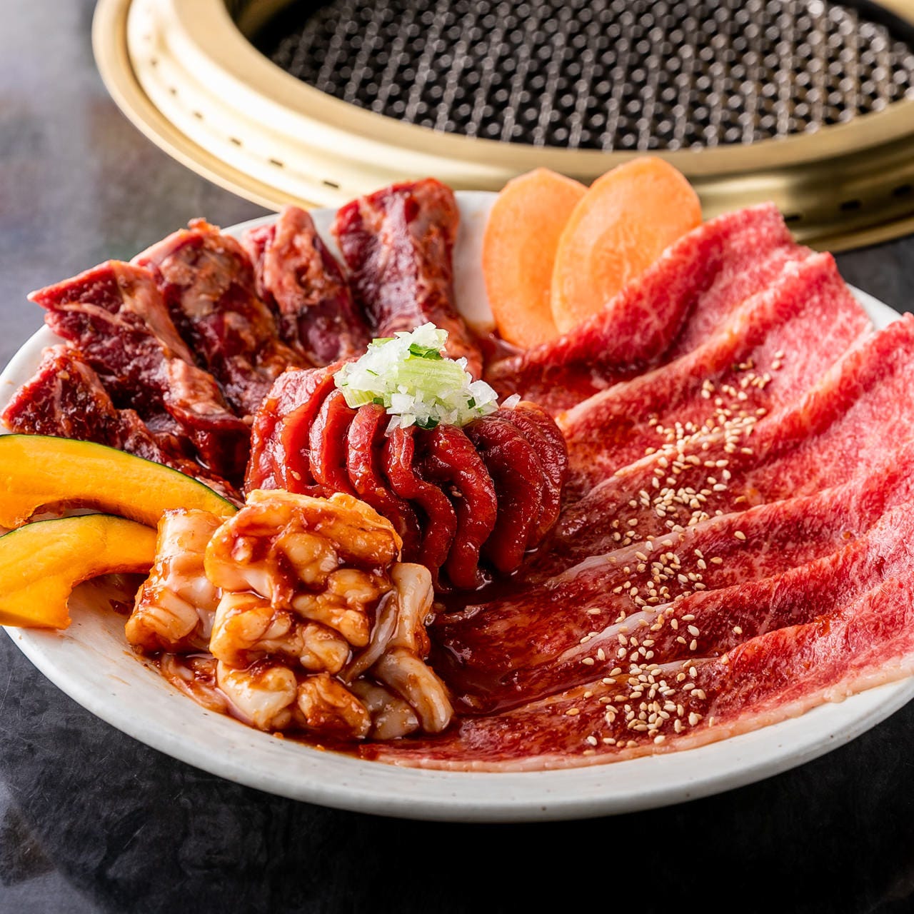 極上炭火焼肉 縁 A5黒毛和牛の炭火焼肉