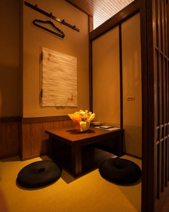 ゆったり個室 西新の居酒屋でおすすめ 人気の完全個室 ソファー席など ぐるなび ゆったり個室 西新の居酒屋でおすすめ 人気の完全個室 ソファー席など ぐるなび