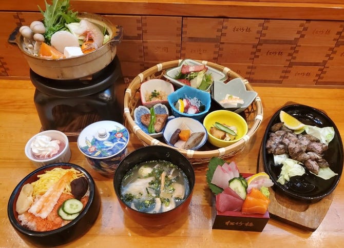 丸徳鮮魚市場 大牟田 刺身 ぐるなび