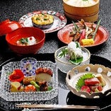 昼の京懐石 15,000円（別途 消費税10％・サービス料15％→税サ込18,975円）