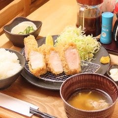 TONKATSUYAKUROBUTAGEN