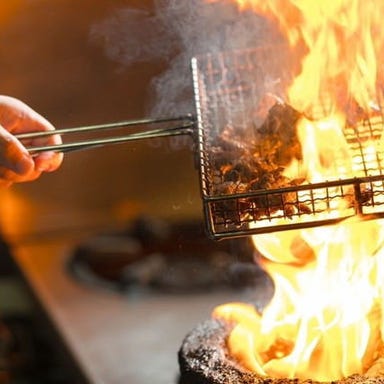 炭火やきとり とりちゃん 野洲本店_【90分飲み放題付】歓送迎会に!炭火の香ばしさが美味♪炭火焼や焼鳥5種、揚物など『名物炭火焼きコース』