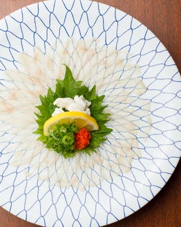 鮨と粋ふぐ料理 てっぽう裏なんば本店 メニュー ふぐフルコース ぐるなび