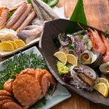 カニ料理をはじめ、北海道の新鮮魚介が味わえるお料理が多数。
