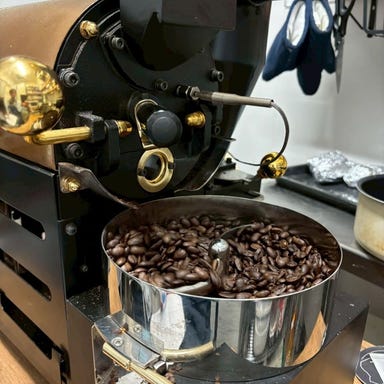 Cafe&Bar Manul_店内焙煎の珈琲