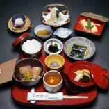 都御膳（ランチタイム　ディナータイム）