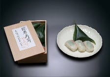鯛笹巻寿司（１０個入り折詰）