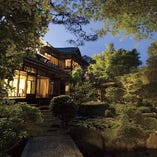 【枝垂桜-しだれざくら-】京懐石フルコース×五感で味わう季節料理　※スパークリングワイン乾杯酒付き