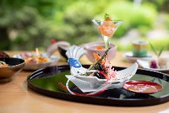 京懐石DINING 桜鶴苑 