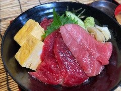 海鮮丼と日本酒の暁 