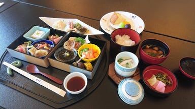 日本料理 鶴来家  メニューの画像